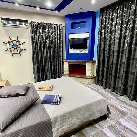 Apartament Πολυτελεισ Διαμερισμα 1Ο Οροφου 5 Μετρα Απο Την Θαλασσα Néa Meságkala Zewnętrze zdjęcie